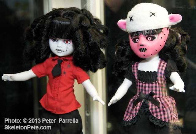 Mezco Toys Living Dead Dolls Dawn 2in Figurine Gray 3/36 