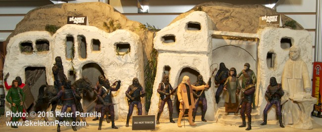 planet of the apes, neca action figures, lawgiver statue