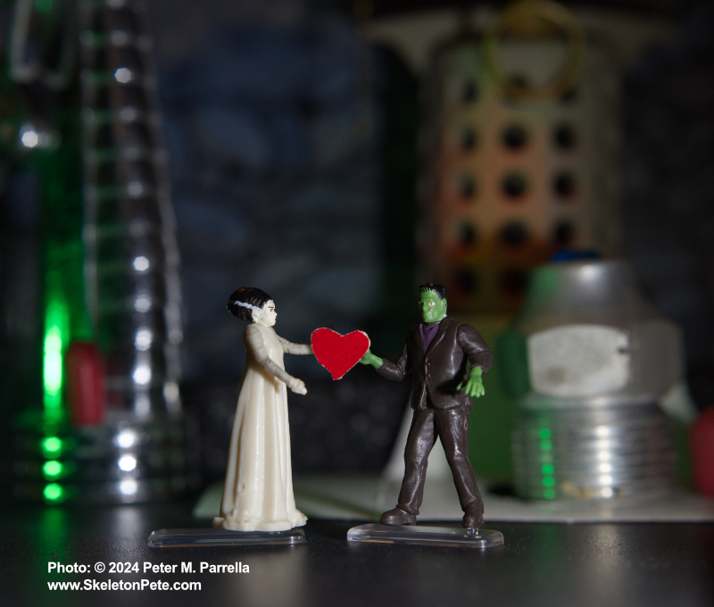 super impulse, miniature toys, Valentine's Day, collectibles, universal monsters, toy photography